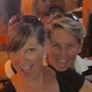 Meet your Posher, Traci